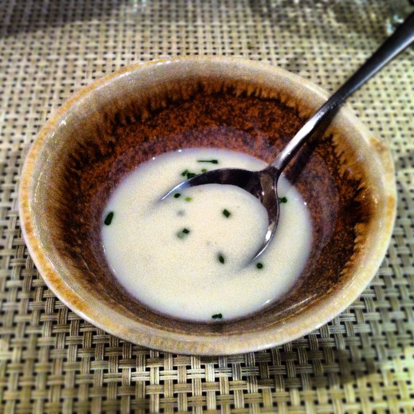 Soupe pomme-de-terre et lait de soja